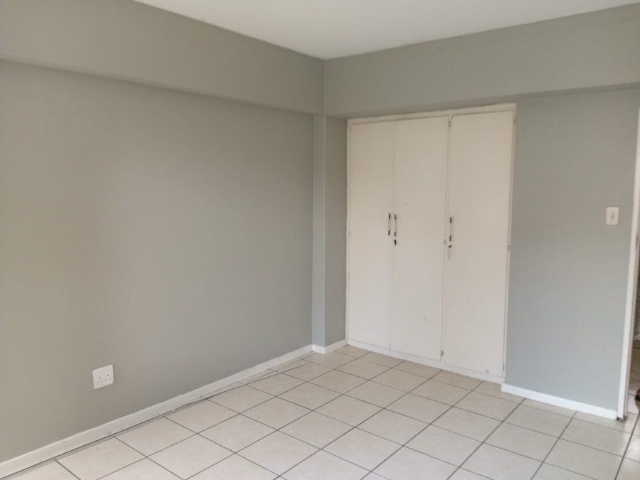 To Let 2 Bedroom Property for Rent in Southernwood Eastern Cape